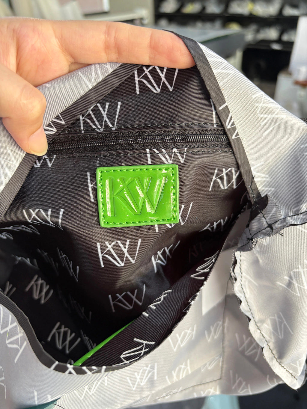 Outside Recovery Bag Apple Green