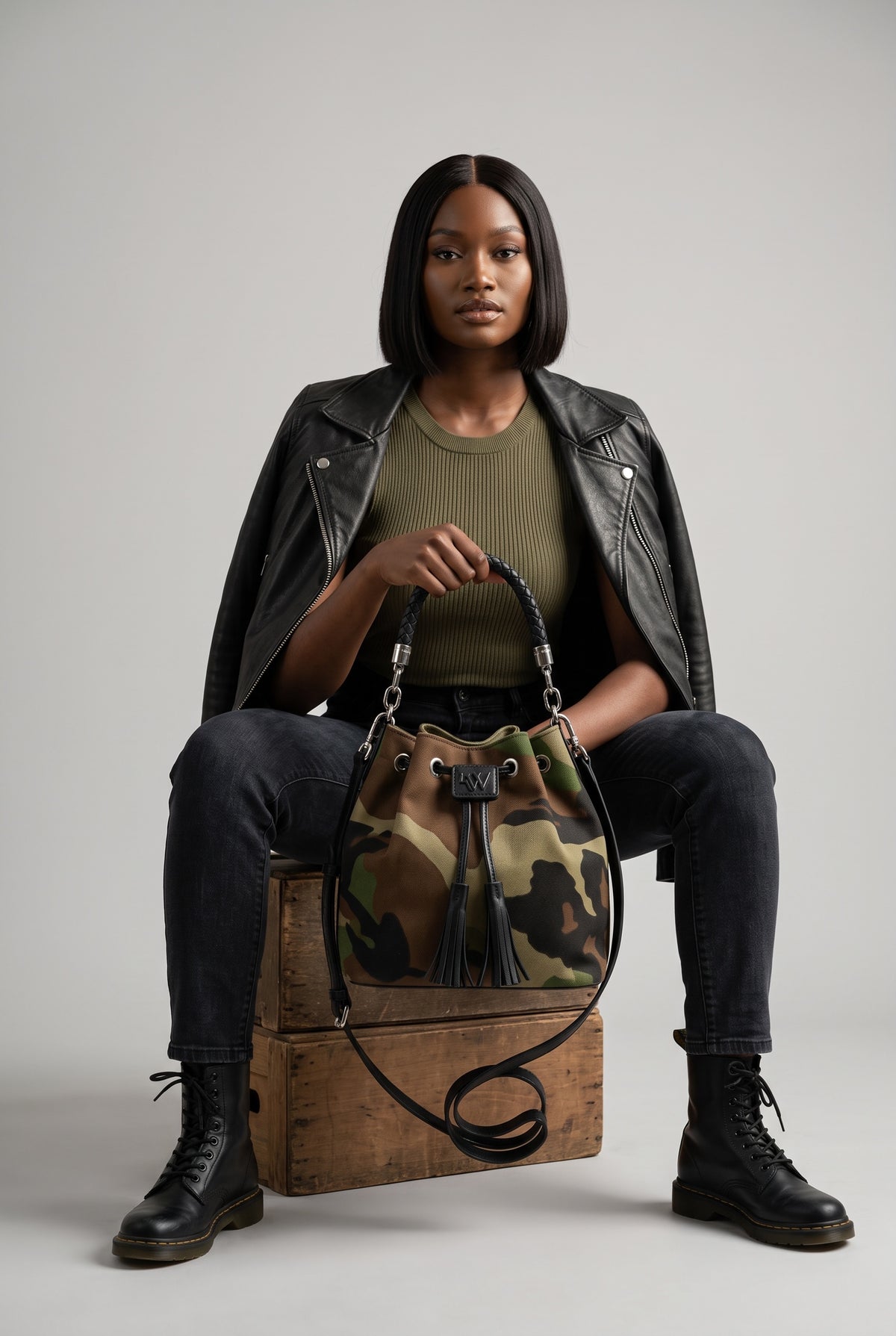 The Boundary Bucket Bag