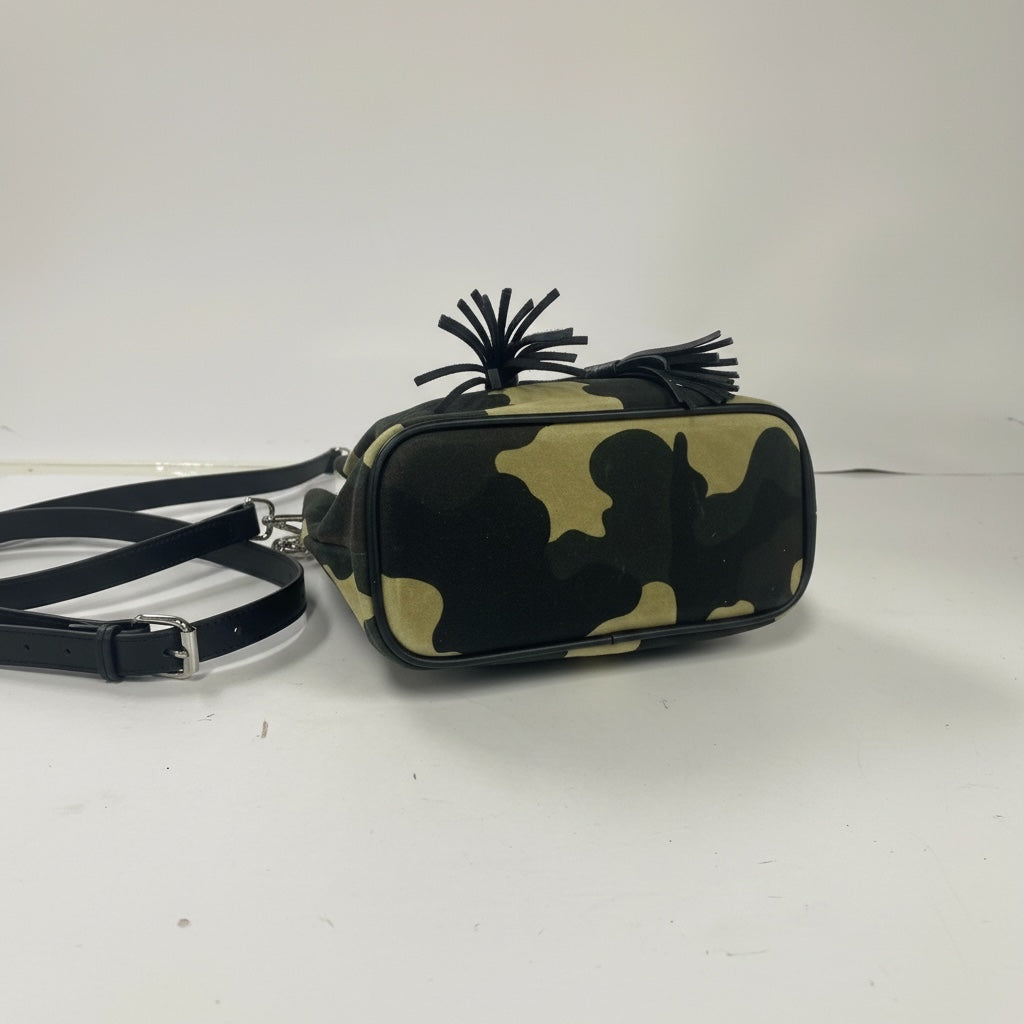 The Boundary Bucket Bag